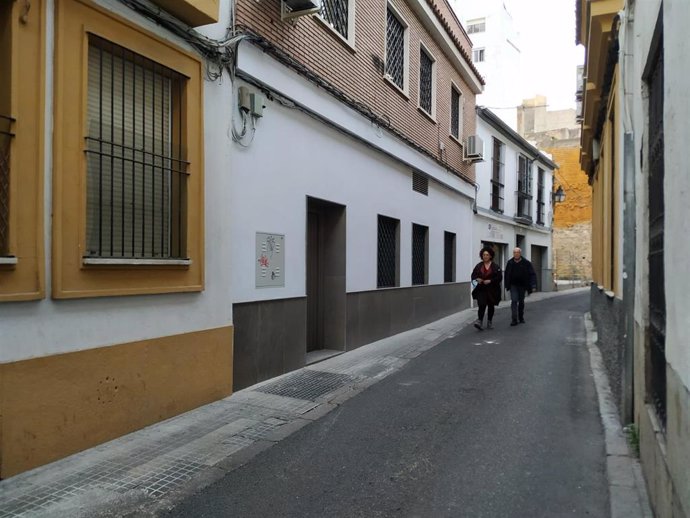 Archivo - Una calle del casco histórico de Córdoba.