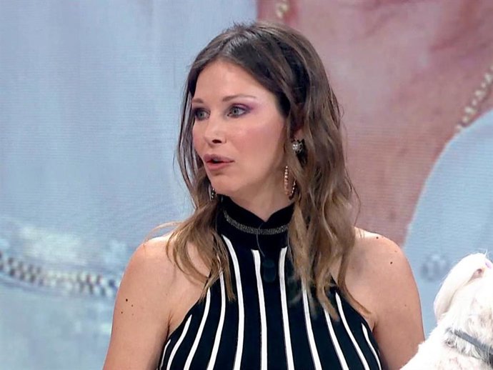 ESTHER DOÑA EN EL PLATÓ DE 'Y AHORA SONSOLES'