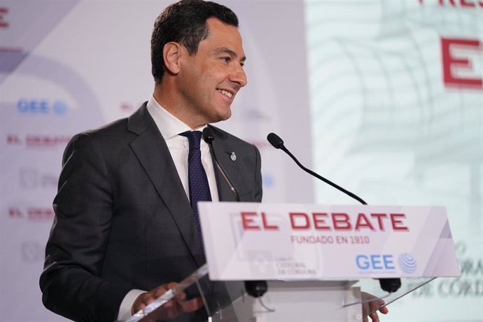 Moreno destaca el periodismo un "antídoto contra el pensamiento único" en la presentación del periódico El Debate