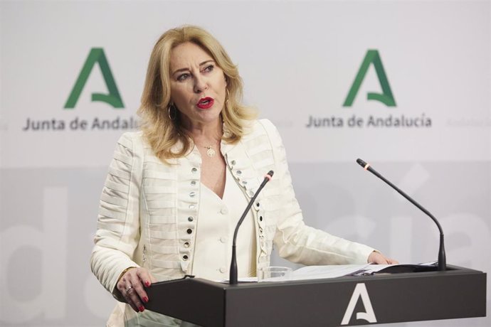 La consejera de Economía y Hacienda de la Junta de Andalucía, Carolina España