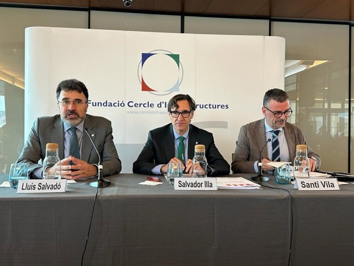 (I-D) El Presidente Del Puerto De Barcelona, Lluís Salvadó; El Primer Secretario Del PSC, Salvador Illa, Y El Presidente Del Cercle D'infraestructures, Santi Vila