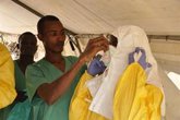 Foto: Los sanitarios de los países del brote de ébola entre 2014 y 2016 "siguen sin protección laboral"