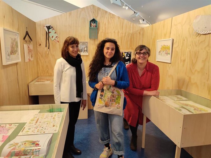 La Biblioteca Rafael Azcona inaugura una exposición sobre la obra de la ilustradora logroñesa Naiara Arrieta