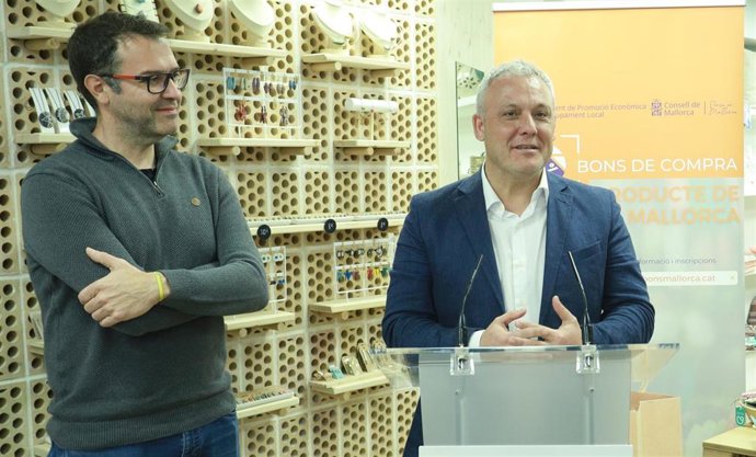 El conseller de Promoción Económica y Desarrollo Local, Jaume Alzamora