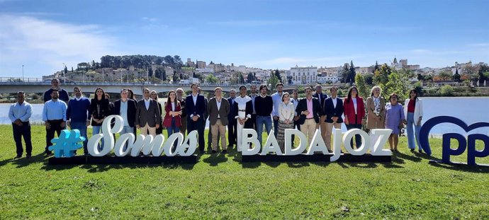 Presentación de la candidatura del PP al Ayuntamiento de Badajoz