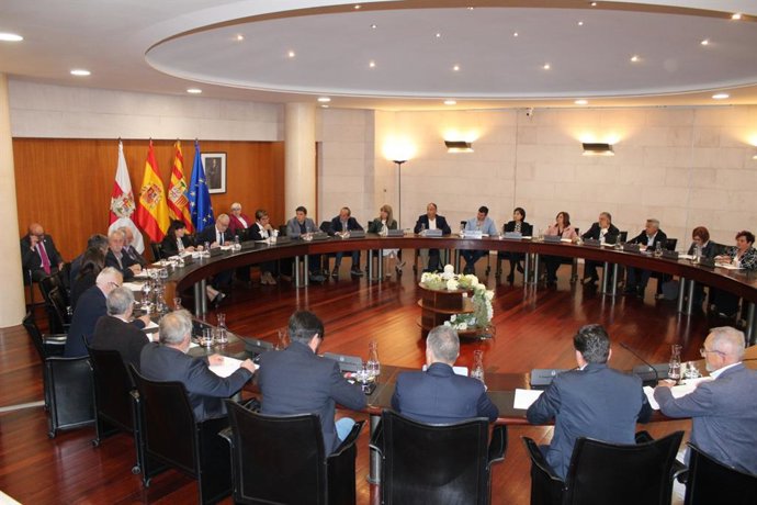 Pleno de la Diputación de Huesca.