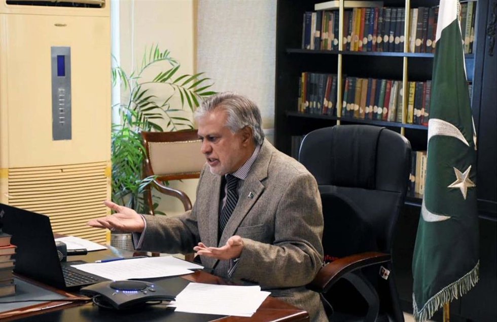 Archivo - El ministro de Finanzas de Pakistán, Ishaq Dar