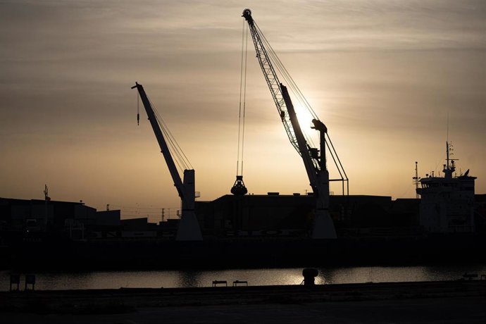 Archivo - Imagen de recurso de la Zona Franca.