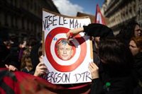 Macron crida a "mantenir el rumb" poc abans del dictamen judicial sobre la reforma de les pensions