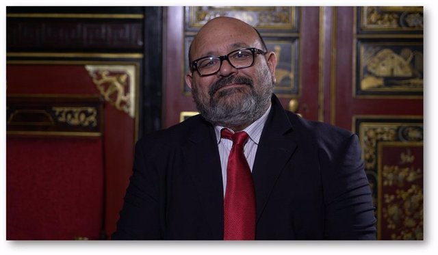 Ignacio Rodríguez Burgos, ganador del 'VI Premio de Periodismo económico KPMG/ Rosa del Río'