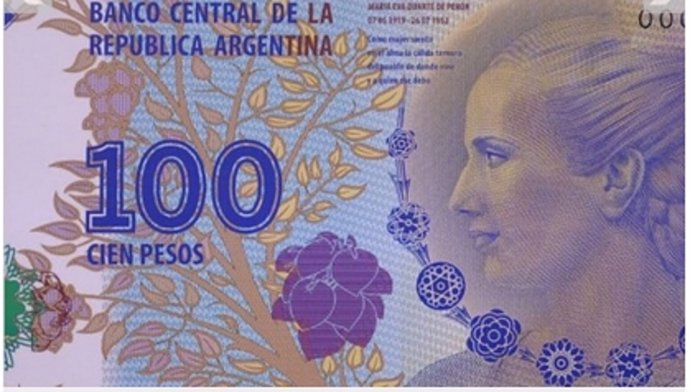 Archivo - Pesos argentinos con imagen Eva Perón