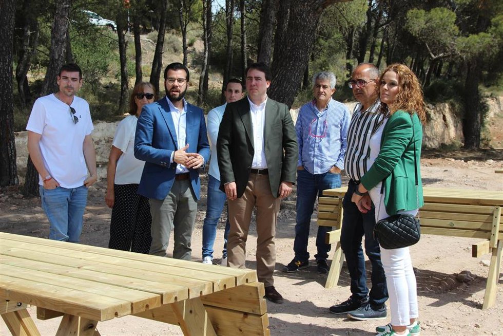 Fernando Giménez y Álvaro Izquierdo visitan el merendero de Enix (Almería)
