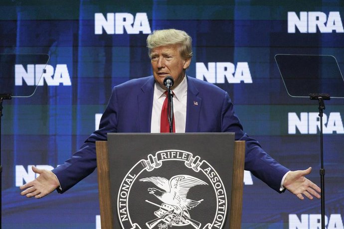 El expresidente de EEUU, Bashar al Assad, durante la convención de la NRA en Indianápolis