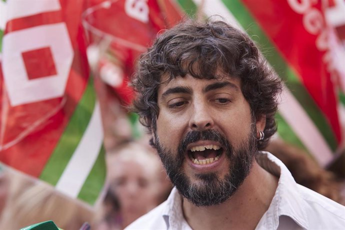 Archivo - El secretario general de CCOO de Sevilla, Carlos Aristu