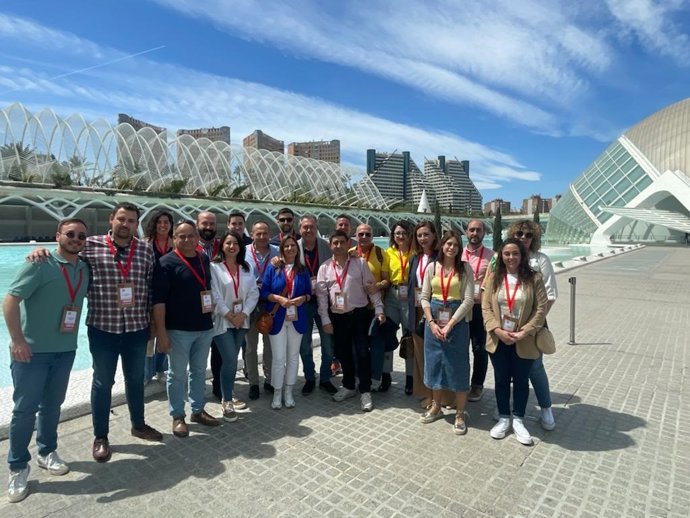 Reyes y Espadas con la delegación del PSOE de Jaén en Valencia