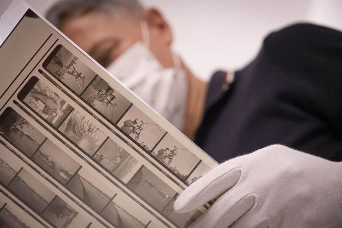 Archivo - El archivo del fotógrafo Atín Aya, en el Archivo General de Andalucía (AGA).