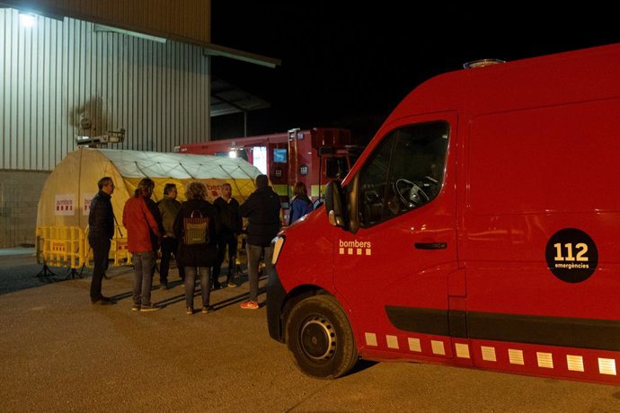 Centre de comandament dels Bombers de la Generalitat a Maials (Lleida) per l'incendi declarat a Mequinensa (Saragossa) i que s'ha ests a la Granja d'Escarp (Lleida) el 15 d'abril del 2023
