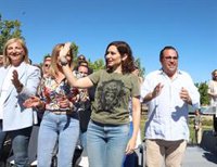 Ayuso dice que Sánchez solo habla con "voces huecas en homilías bolivarianas" para dar lecciones a los españoles