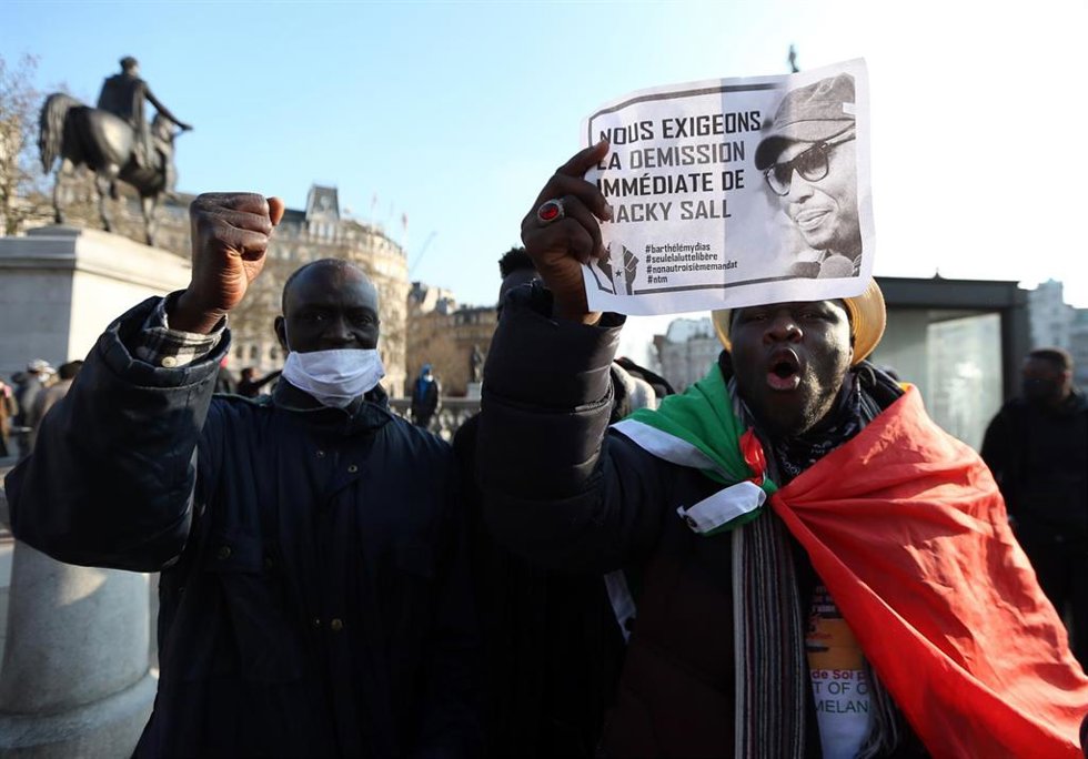 Archivo - Manifestacion de partidarios del opositor senegalés Ousmane Sonko