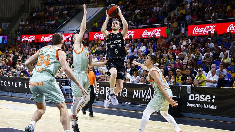Lenovo Tenerife - Cazoo Baskonia