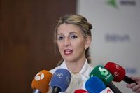 Díaz recrimina a Podemos poca disposición al acuerdo y hablar de unidad a "torta limpia" deprimiendo al electorado