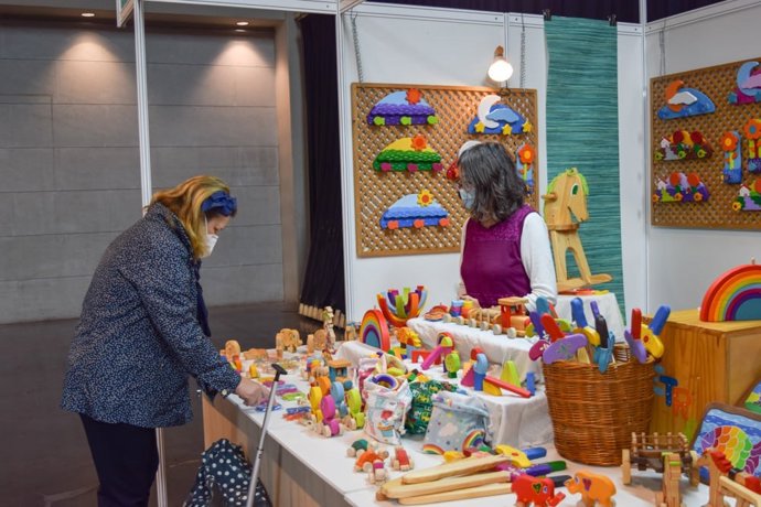 Industria convoca una línea de ayudas, dotada con 174.000 euros, para el sector artesano.