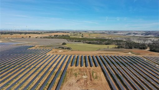 Iberdrola+construir%C3%A1+en+Burgos+la+primera+planta+h%C3%ADbrida+e%C3%B3lica+y+solar+de+Espa%C3%B1a+por+40+millones