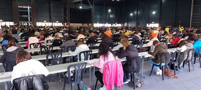 Pruebas oposición de Emulsa,  celebradas en el recinto ferial gijonés 'Luis Adaro'