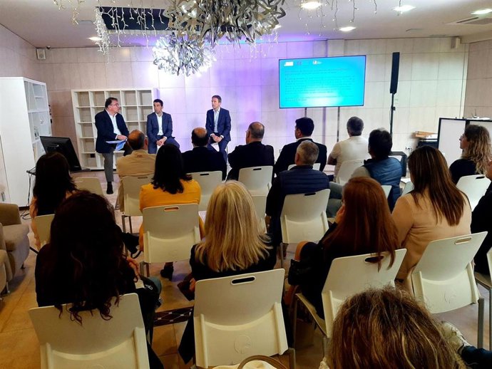 La Xunta destinará 7,8 millones a ayudas para mejorar la eficiencia energética de establecimientos turísticos.