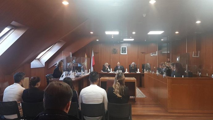 Archivo - Inicio del juicio a seis acusados de prostituir a una joven compatriota de Colombia