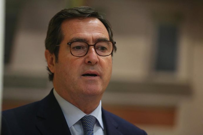 Archivo - El presidente de la CEOE, Antonio Garamendi