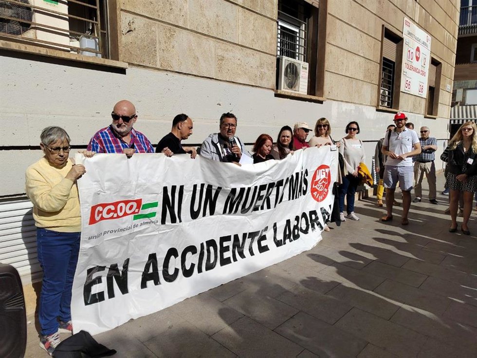 UGT y CCOO exigen una "investigación contundente" por la segunda muerte en accidente laboral en la provincia en 2023