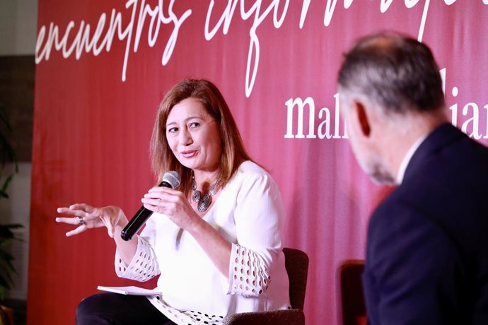 La presidenta del Govern, Francina Armengol, en un acto.