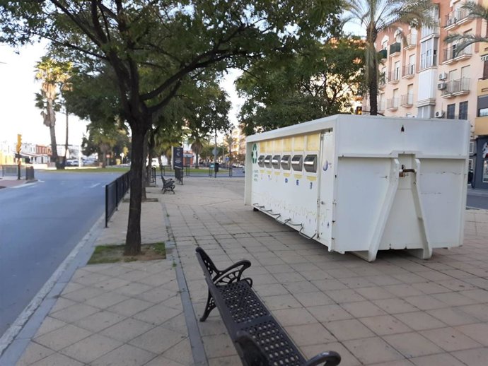 Imagen del Punto Limpio Móvil de Huelva.