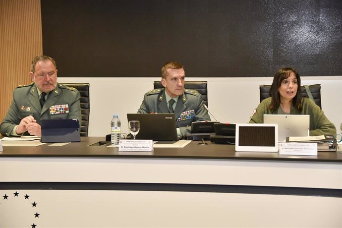 La directora de la Guardia Civil, Mercedes González, en su primera reunión presidiendo el Consejo del Instituto Armado