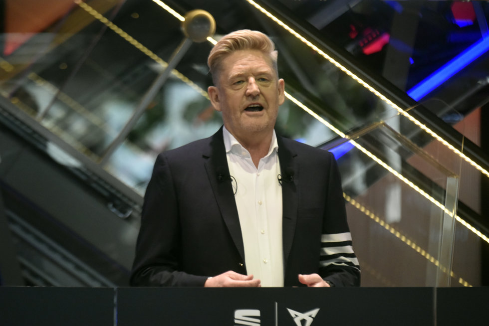 El presidente de Seat, Wayne Griffiths, interviene en la presentación de los resultados de la compañía automovilística de  2022, en Casa Seat, a 22 de marzo de 2023, en Barcelona, Cataluña, (España). 