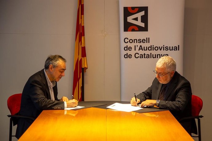 El acuerdo ha sido firmado este martes en la sede del CAC por el presidente de este organismo, Xevi Xirgo, y por el director general de Autocontrol, José Domingo.