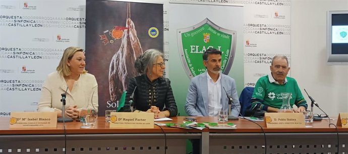 Presentación de la comida solidaria por parte de 'Cecina de León IPG'