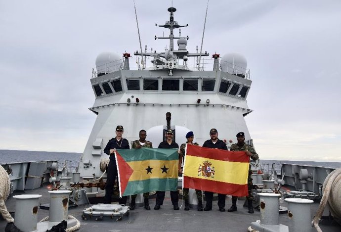 Patrulla combinada a bordo del BAM 'Audaz', en el marco del despliegue de la Armada en el Golfo de Guinea