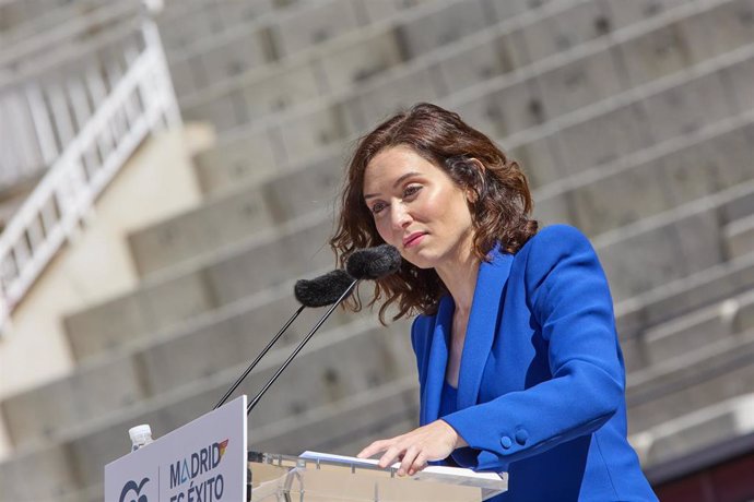 La presidenta de la Comunidad de Madrid, Isabel Díaz Ayuso, interviene durante la presentación de los candidatos del Partido Popular de Madrid en Las Ventas, a 13 de abril de 2023