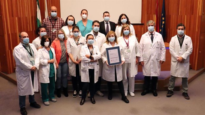 La Unidad de Cirugía General del Hospital Universitario Juan Ramón Jiménez  de Huelva recibe la certificación de la calidad de sus servicios por parte de la Agencia de Calidad Sanitaria de Andalucía (ACSA),