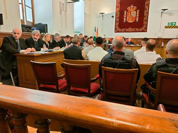 Primera sesión del juicio con jurado popular contra siete acusados de la muerte a tiros de dos jóvenes en La Zubia y su posterior encubrimiento