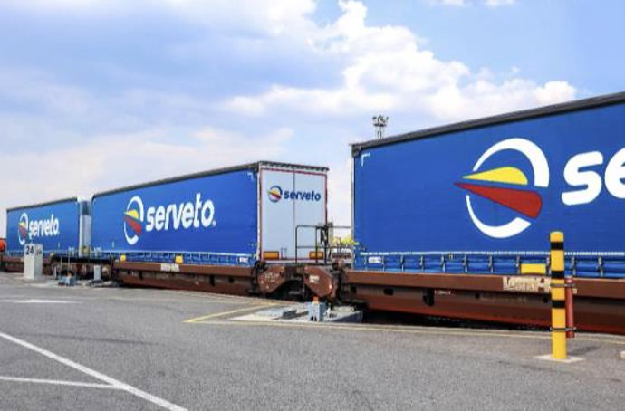 Remolques Serveto en la terminal de Bettembourg