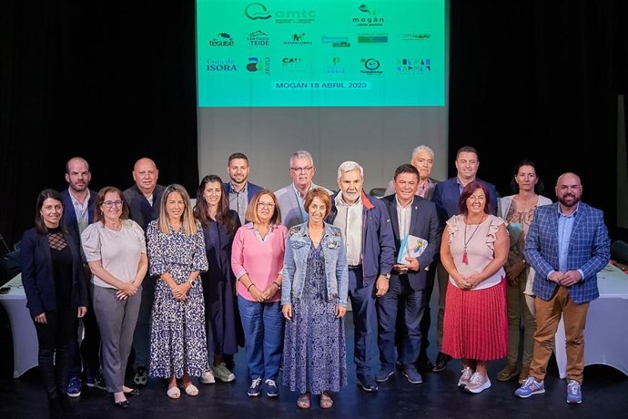 Asamblea de la Asociación de Municipios Turísticos de Canarias (AMTC) en Mogán (Gran Canaria)