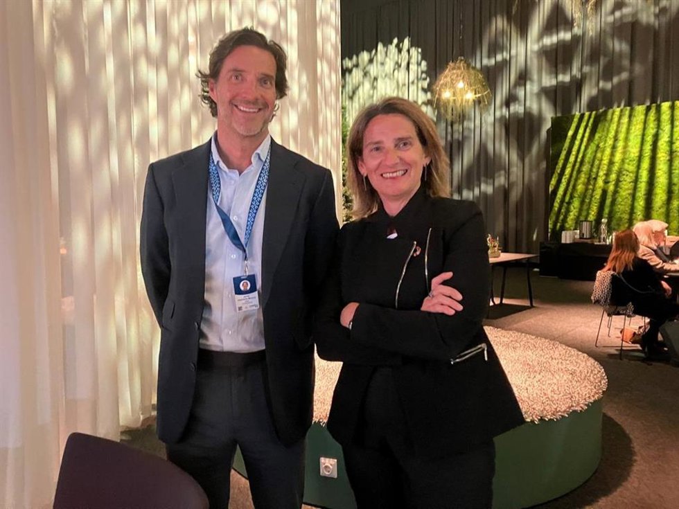 La vicepresidenta tercera del Gobierno, Teresa Ribera, designa al presidente de Ecoalf, Javier Goyeneche, para participar en el Consejo Europeo de Medio Ambiente de la UE en Estocolmo.