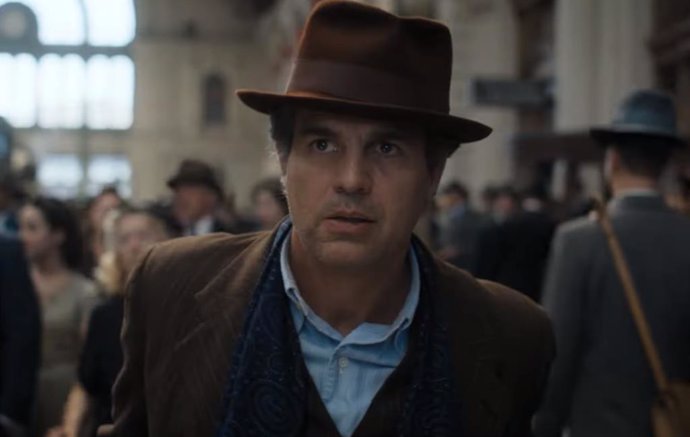 Tráiler y fecha de estreno de La luz que no puedes ver, nueva serie del creador de Peaky Blinders con Mark Ruffalo