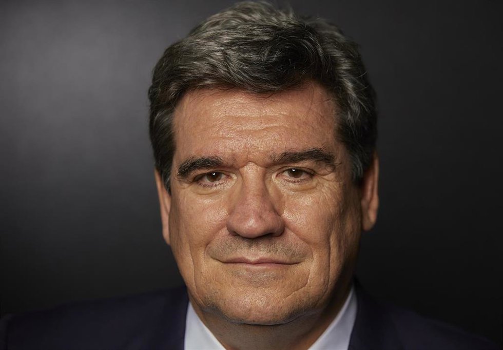 Archivo - El ministro de Inclusión, Seguridad Social y Migraciones, José Luis Escrivá, en una imagen de archivo.