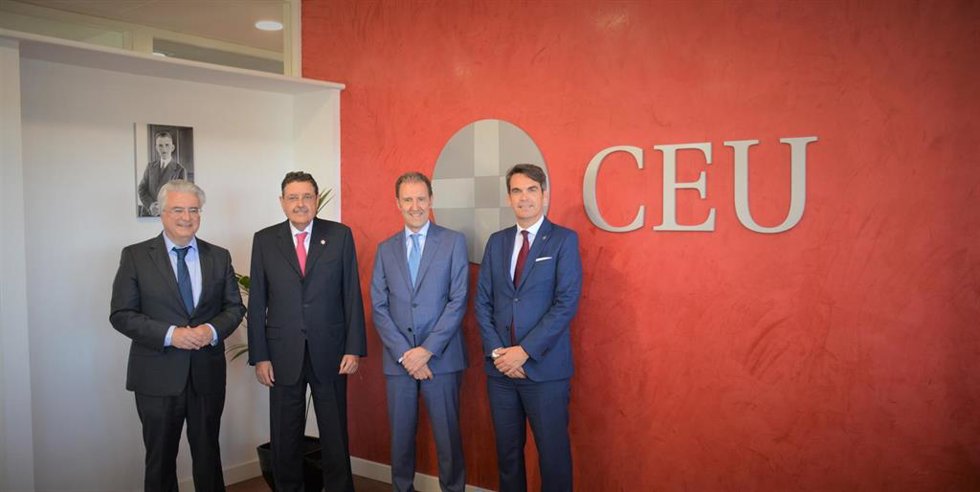 Vithas y CEU avanzan en su alianza con nuevas vías de colaboración en ciclos formativos de la rama sanitaria.