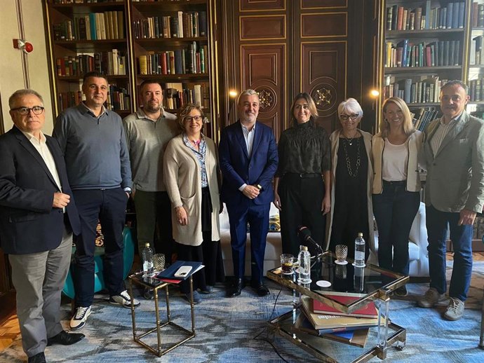Jaume Collboni (PSC), en un desayuno que Barcelona Oberta y el Gremi de Restauració organizan con los alcaldables en la capital catalana.