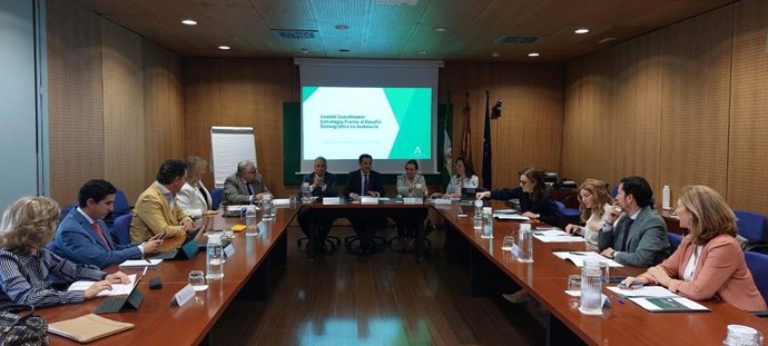 Reunión del Comité del Reto Demográfico.